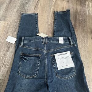 Good American Blue Skinny Jeans with Versatile Style